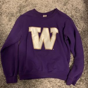 UW crewneck